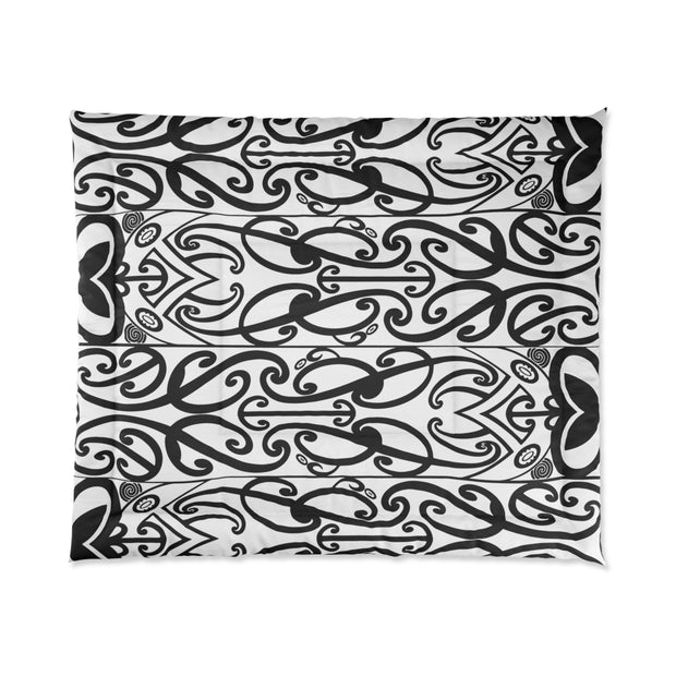 Black And White Maori Koru Comforter